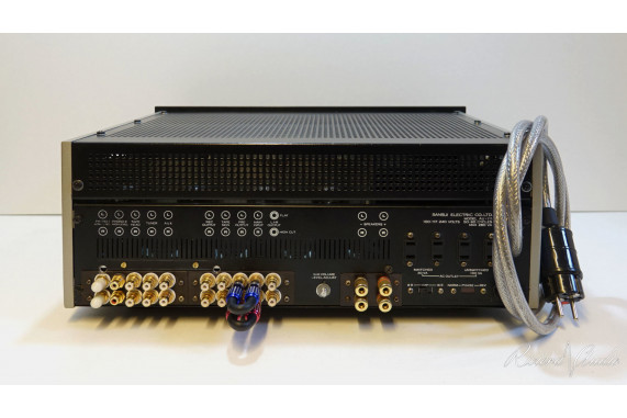 Sansui AU-111
