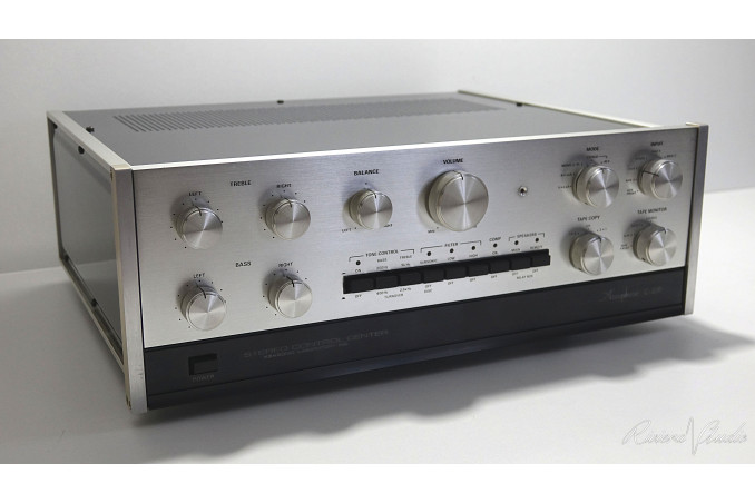 Accuphase C-200
