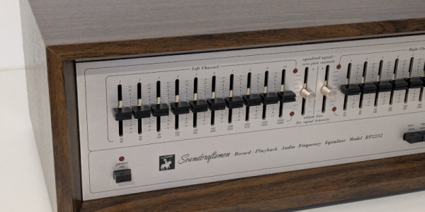 Révision: Soundcraftsmen RP2212